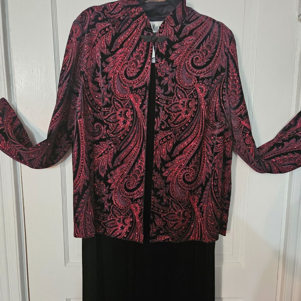 Sheri Martin Size 18 Evening 2 Piece Red Paisley Jacket & Black dress Velvet - Picture 4 of 14